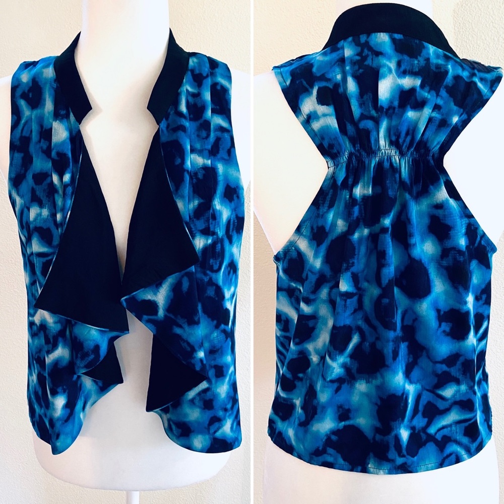 Gap Drape-front Open Crop Top